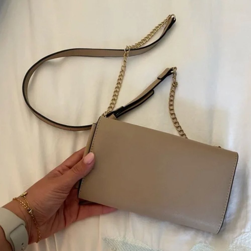 Handbag - Picture 3 of 3